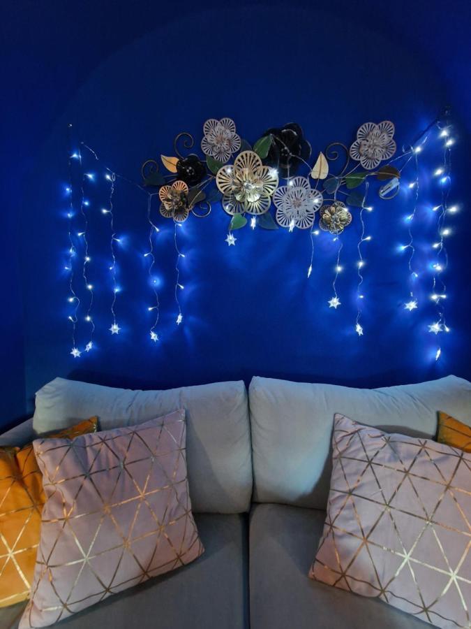 Quirky Vaulted Flat With Terrace Apartment Bath Ngoại thất bức ảnh